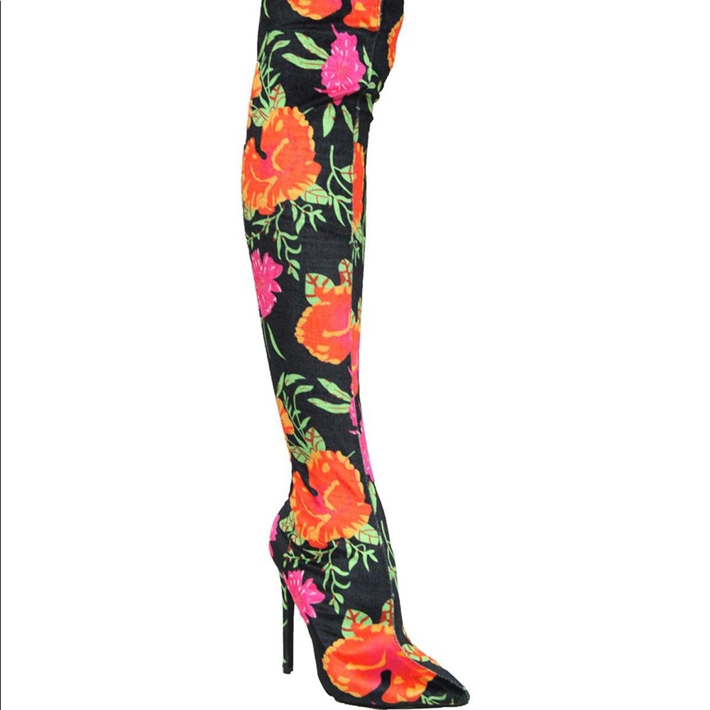 Cape robin floral velvet over the knee boots